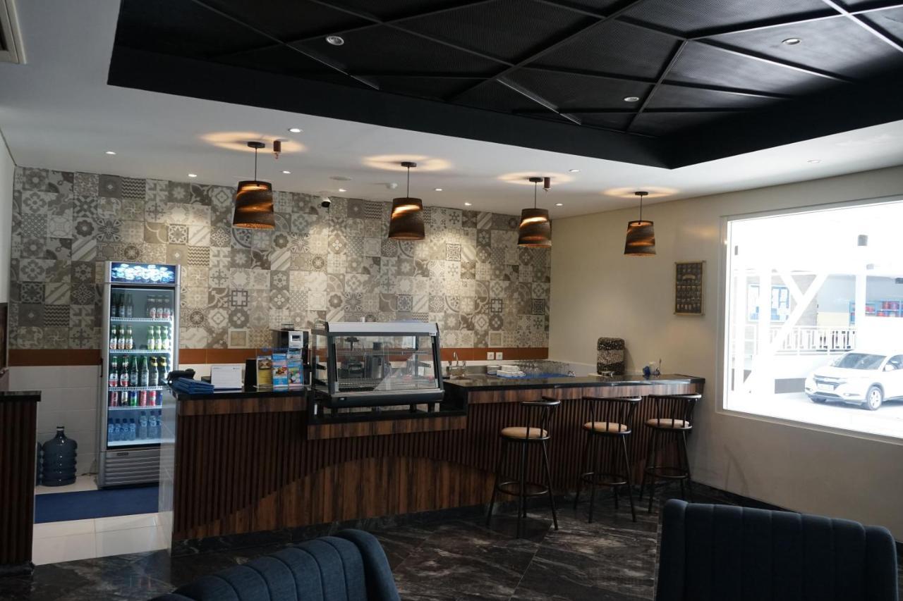 兄弟酒店 Solo 外观 照片